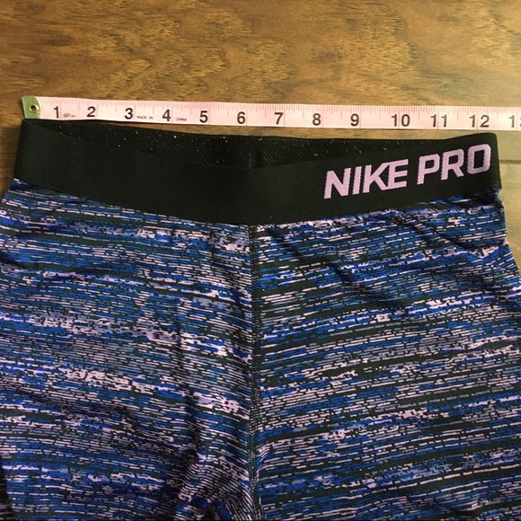 Nike Pro juniors size medium workout leggings - Picture 6 of 10